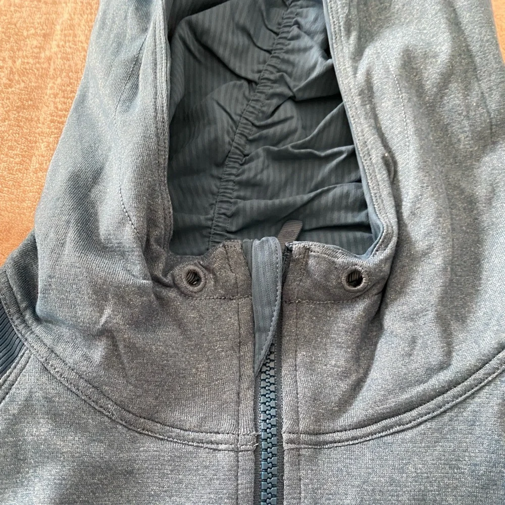 lululemon Reversible Jacket - Picture 9 of 11